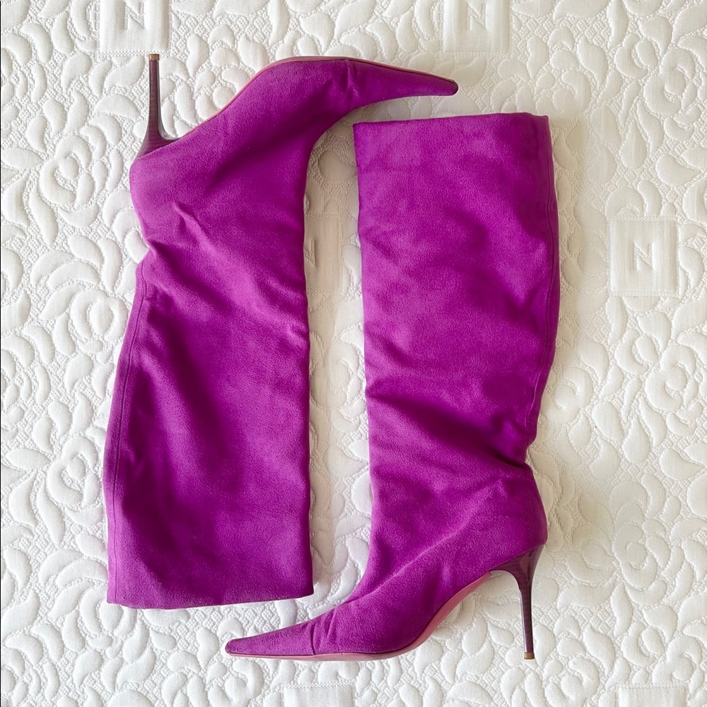 Pilar Burgos tall pointed toe boots